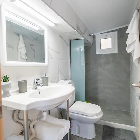 Apartment Best4u Beachside For 2 Pax *