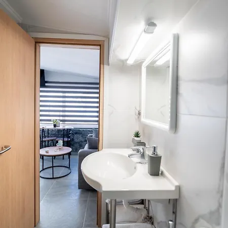 Best4u Beachside For 2 Pax Apartment